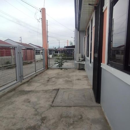 2 Bedroom House At Deca Homes Talomo Davao City Kültér fotó